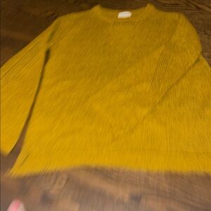 Mustard yellow sweater